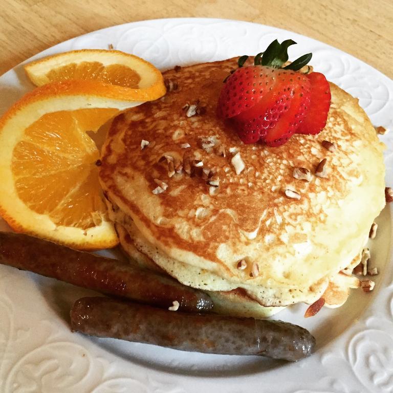The Patriot House Bed & BreakfastAnnville エクステリア 写真